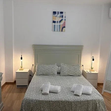 Apto Dona Engracia En El Casco Historico Апартаменти Кордова